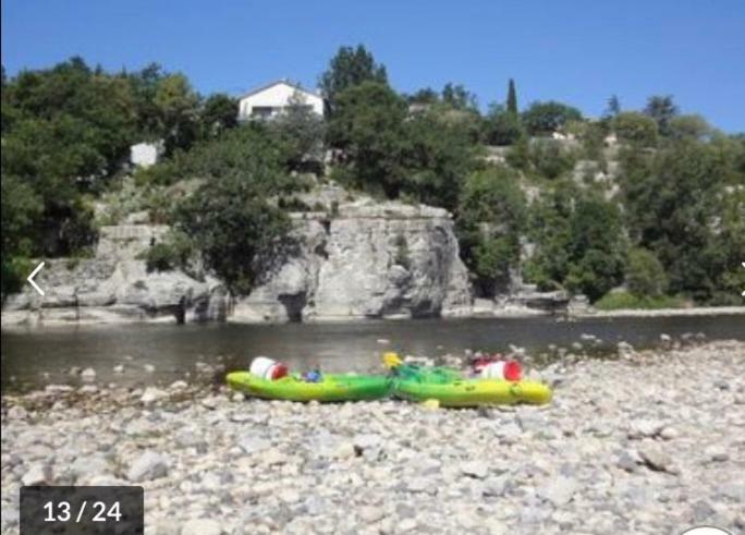 Ruoms Petite Maison 3* Centre-Village Bagian luar foto